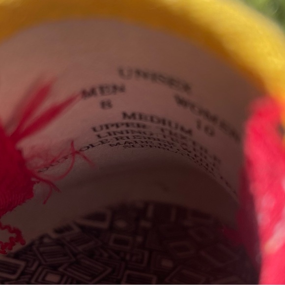 NWOT USC Trojans slip on sneakers - Picture 6 of 6